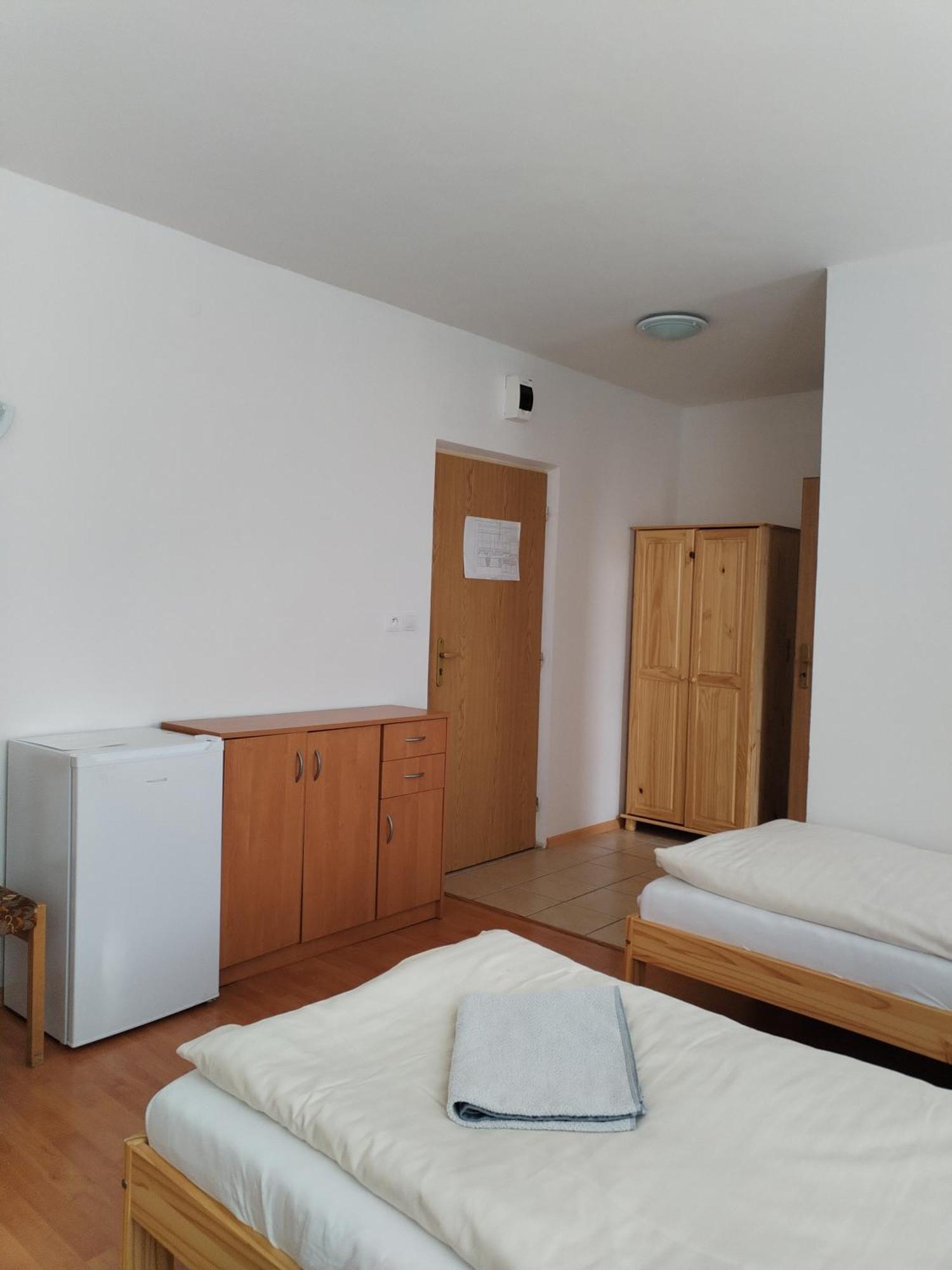 Turisticka Ubytovna Hornad Spisske Tomasovce Ngoại thất bức ảnh