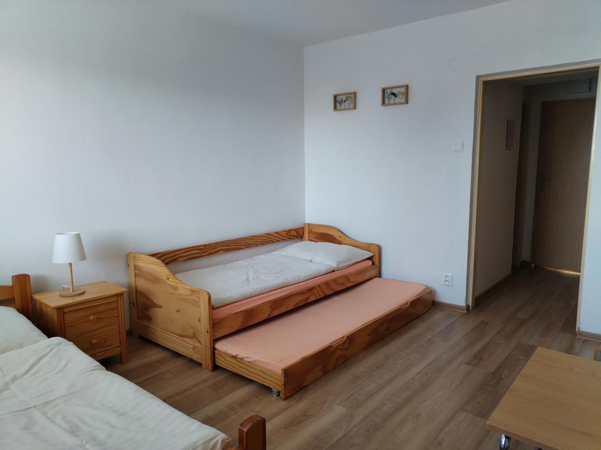Turisticka Ubytovna Hornad Spisske Tomasovce Ngoại thất bức ảnh