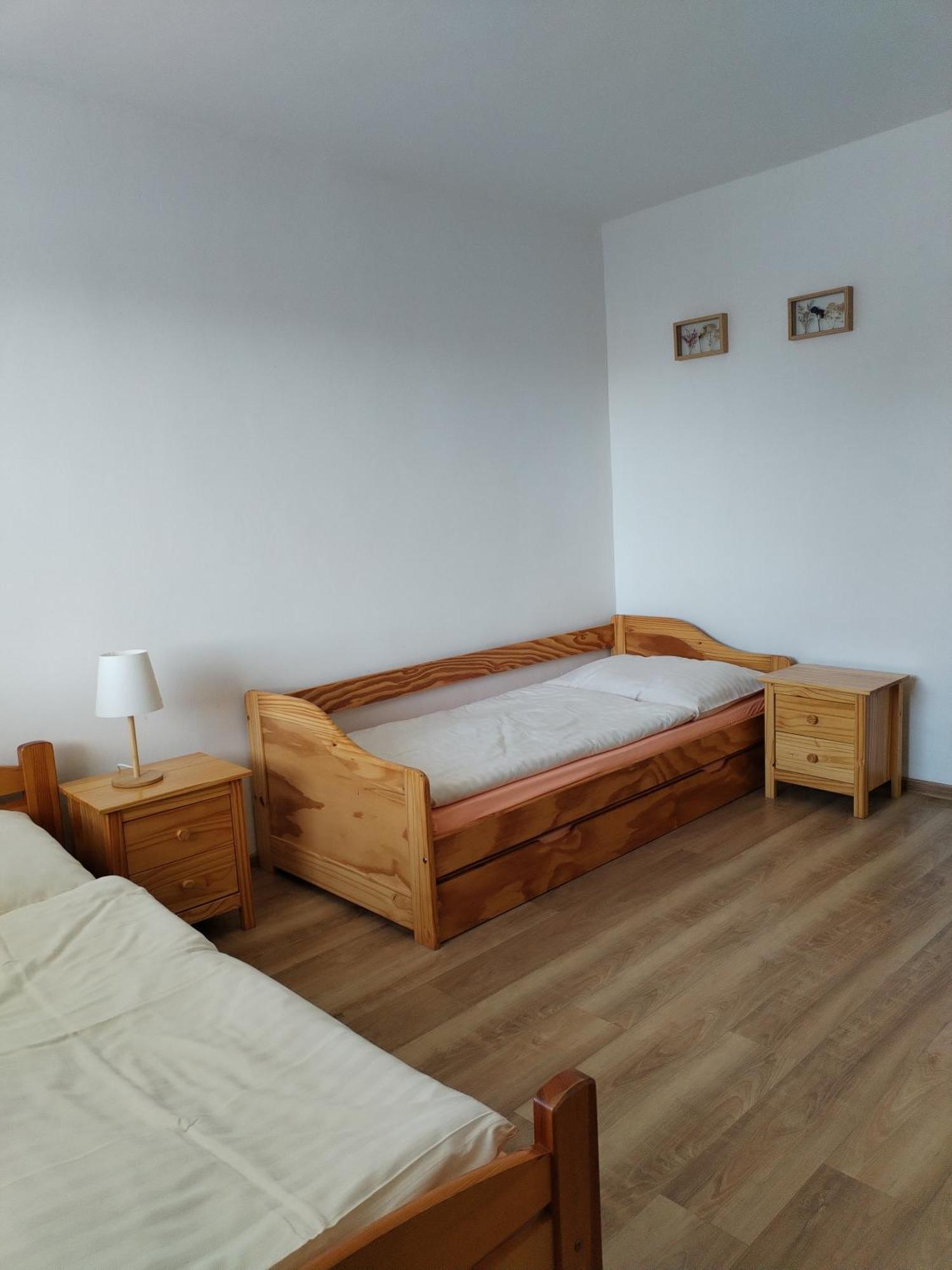 Turisticka Ubytovna Hornad Spisske Tomasovce Ngoại thất bức ảnh