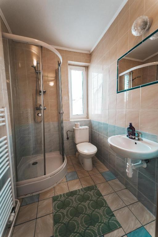 Turisticka Ubytovna Hornad Spisske Tomasovce Ngoại thất bức ảnh